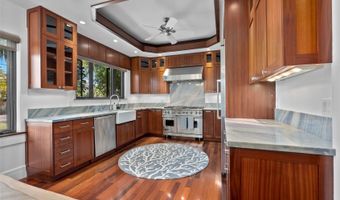 47 Kaapuni Dr, Kailua, HI 96734