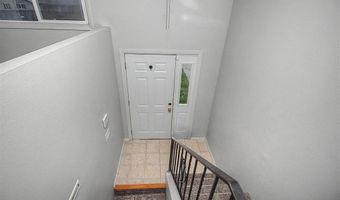 703 Meadow Pl, Ames, IA 50010