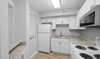 2215 S Huron Pkwy 1, Ann Arbor, MI 48104