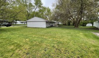 1607 Raintree Dr, Anderson, IN 46011
