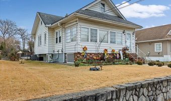 612 W GRAISBURY Ave, Audubon, NJ 08106