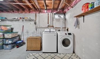 44 Cliff Ave, Cranston, RI 02920