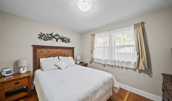 2375 Laguna Circle Dr, Agoura Hills, CA 91301