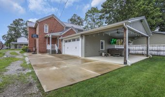 61 Church St, Ashville, OH 43103