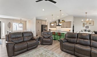 1909 16th Cir SE, Altoona, IA 50009