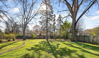 813 E GRANT St, Appleton, WI 54911