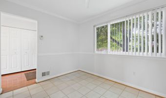 13700 FRANKFORT Ct, Rockville, MD 20853