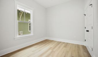 250 Caillavet St, Biloxi, MS 39530