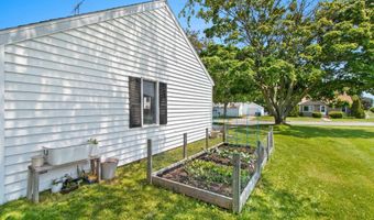 1317 DIVISION St, Algoma, WI 54201