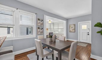 826 CEDARCROFT Rd, Baltimore, MD 21212