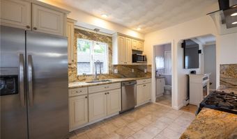 34 Shore Rd, East Providence, RI 02915