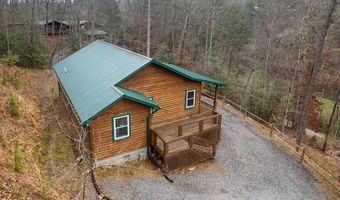 67 Hemlock Dr, Almond, NC 28702
