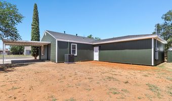 810 NE 6th St, Andrews, TX 79714