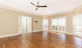 9360 Nesbit Lakes Dr, Alpharetta, GA 30022