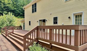 475 Sunrise Ln, Arlington, VT 05250