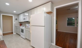 11 Shadow Ln, Apalachicola, FL 32320