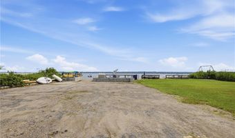 50 Plum Point Rd, North Kingstown, RI 02874