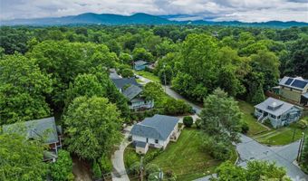 57 Langwell Ave, Asheville, NC 28806