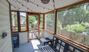 2714 Brown St, Alton, IL 62002