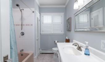 63 Starr St, Johnston, RI 02919