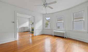 135 Dover Rd, West Hartford, CT 06119