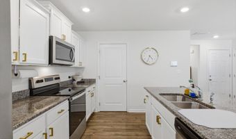 709 W Tellico Ave, Athens, TN 37303
