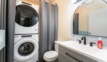 98-1386 C Hinu Pl 46, Pearl City, HI 96782