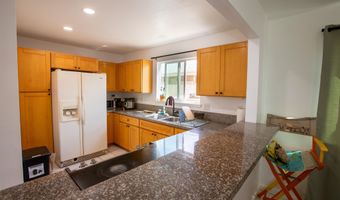 71 Kuuhoa Pl, Kahului, HI 96732
