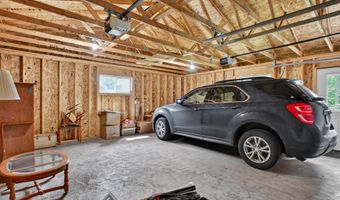 1103 S Darling Dr NW, Alexandria, MN 56308