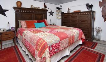 5845 Lazy Bend Rd, Millsap, TX 76066
