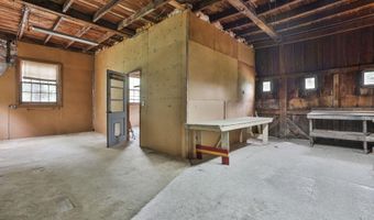 42 Main St, Brookline, NH 03033