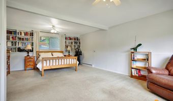 7210 Dawn Dr, Anchorage, AK 99502