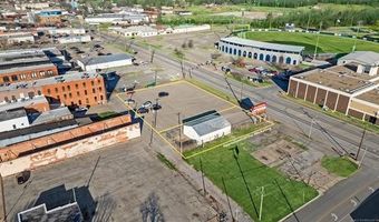 100 SE Dewey Ave, Bartlesville, OK 74003