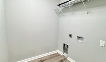 295 S 4th St, Austin, IN 47102