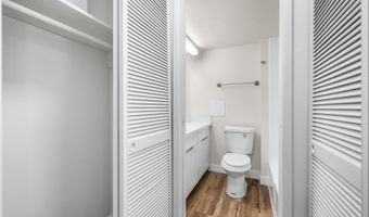 1560 Kanunu Street 1512, Honolulu, HI 96814