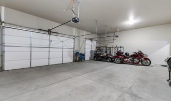 40 Bunker Ln, Blanchard, ID 83804