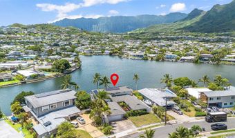 902 Wanaao Rd, Kailua, HI 96734