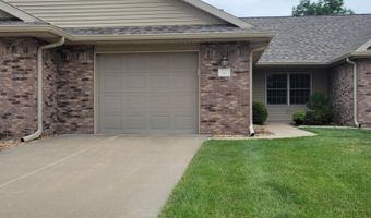 611 Spring View Cir, Beatrice, NE 68310