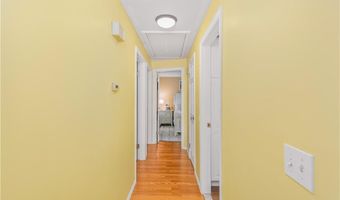 6 Linda Ct, Coventry, RI 02816
