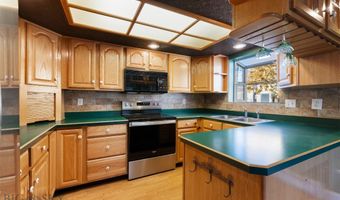 506 W 3rd St, Anaconda, MT 59711