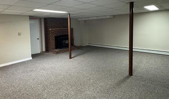 105 Windsor Ave, Augusta, ME 04330