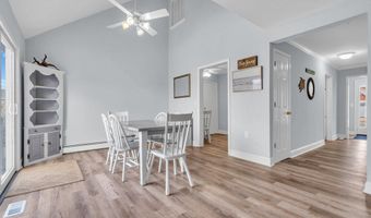 3 Drake Dr, Bayville, NJ 08721