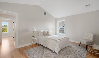 66 Fraser St, East Providence, RI 02914