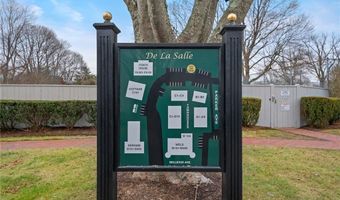364 Bellevue Ave D3, Newport, RI 02840