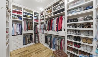 2582 S Broad St, Albertville, AL 35950