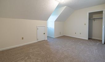 20010 Oakwood Dr, Abingdon, VA 24211