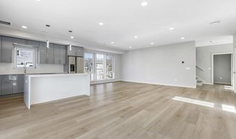 40 Elmont St 02, Boston, MA 02121