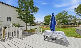 17 Norman Ave, Amityville, NY 11701
