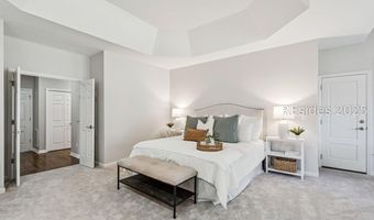 210 Old Plantation Dr, Beaufort, SC 29907