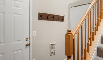 10- L AMBERSTONE Ct L, Annapolis, MD 21403